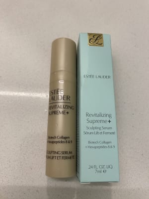 Estée Lauder - Revitalizing Supreme+ Sculpting Face Serum for