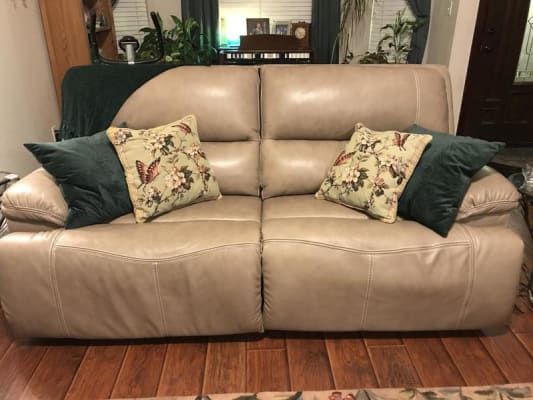 Ricmen Power Reclining Sofa With Power Headrest Putty Dufresne Furniture and Appliances