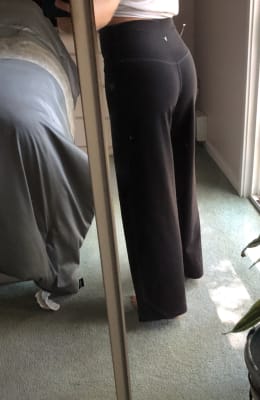 Old Navy extra high rise wide leg yoga pants new with tags size large - $18  New With Tags - From Melinda