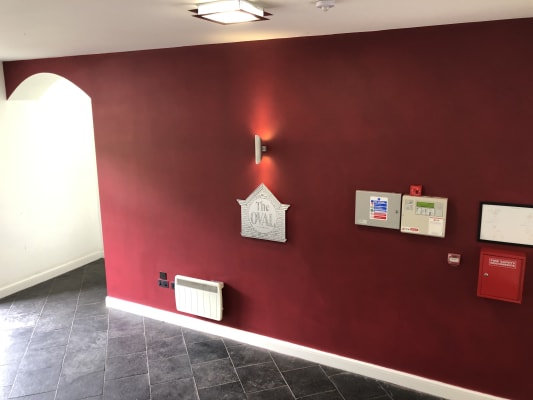 Maroon paint outlet