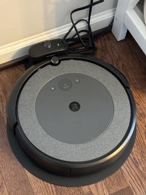 Roomba Combo® i5 Robot Vacuum and Mop | iRobot®