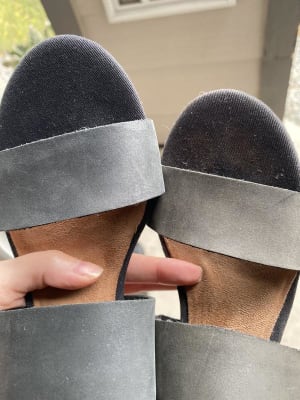 Toms black poppy sandals discount