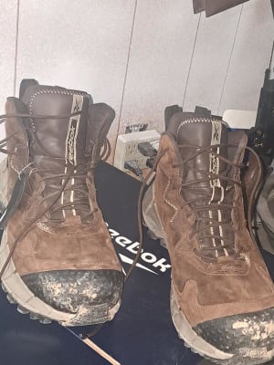 Reebok Men's Zig Kinetica Edge II Safety Boots - Brown | elliottsboots