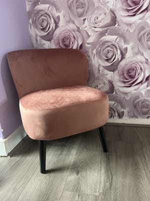 Homebase pink sale chair