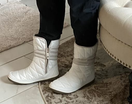 Columbia heavenly slip ii snow boot 2025