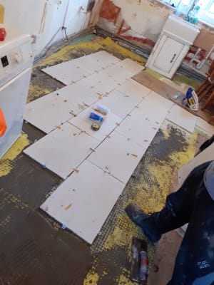 Tile leveling sales system wickes