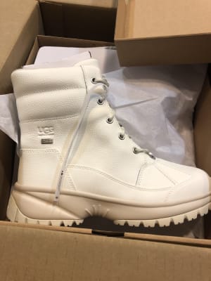 UGG 防水　DRY TECH ショート　 Yose Zip ブーツ　24cm Yose Zip Boot | UGG®