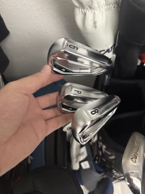 Srixon ZXiR Irons | Dunlop Sports US