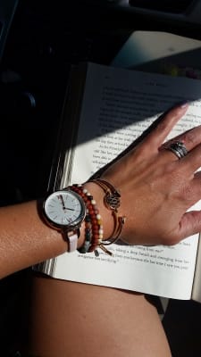 Hybrid smartwatch store q annette pink