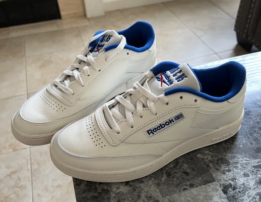 Tenis reebok store club c 85