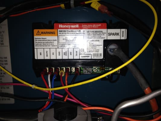 HONEYWELL Y8610U4001 Converts standing pilot gas systems to  intermittent pilot 