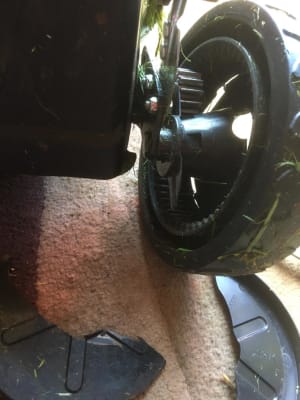 The Webb WER460SP Self Propelled Petrol Rotary Lawn Mower 46cm