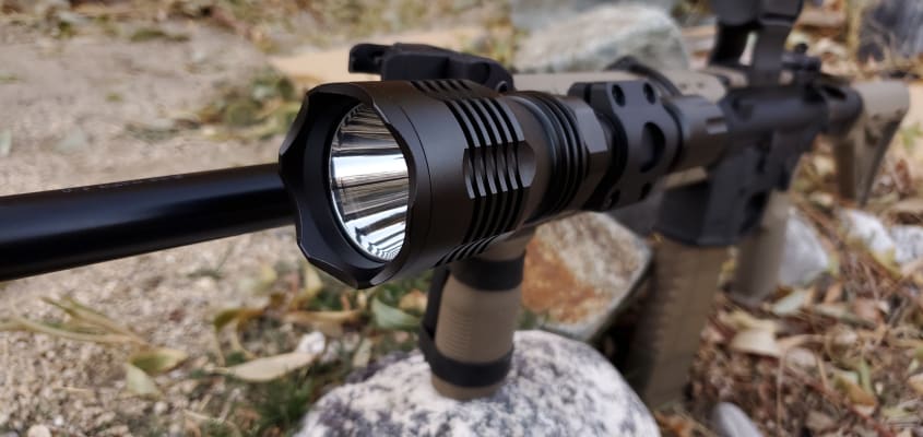 Cyclops Varmint Light Rechargeable LED Flashlight w/ Green