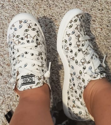 Skechers painter paws clearance