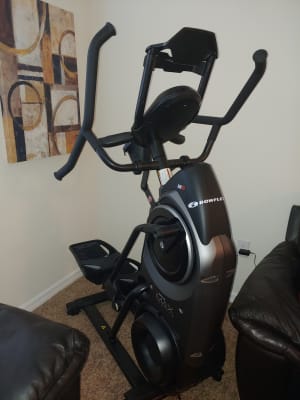 Bowflex max 2025 trainer m8 reviews