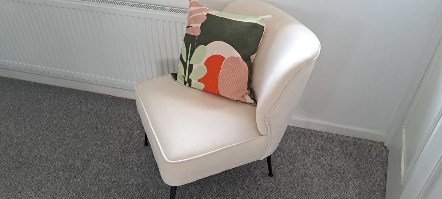 Homebase store accent chair
