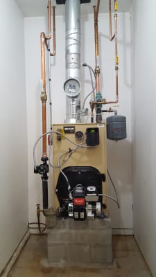 386-700-827 - Weil-McLain 386-700-827 - WGO-2 75,000 BTU Output Gold Oil  Boiler