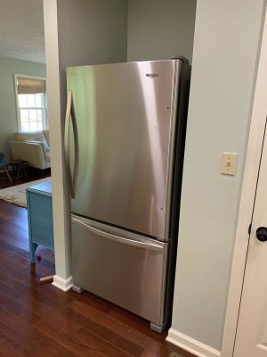 Wrb322dmbm Whirlpool 33 22 Cu Ft Bottom Freezer Refrigerator With Freezer Drawer And Factory Installed Icemaker Stainless Steel