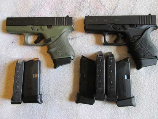 Pearce Grip Mag Base Pad Glock 43 +1 Polymer Black