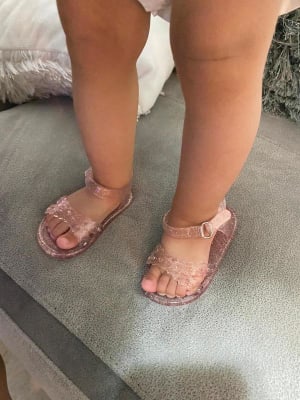 Old navy baby jelly sandals deals