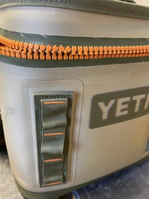 YETI® Hopper Flip 8 Charcoal Cooler
