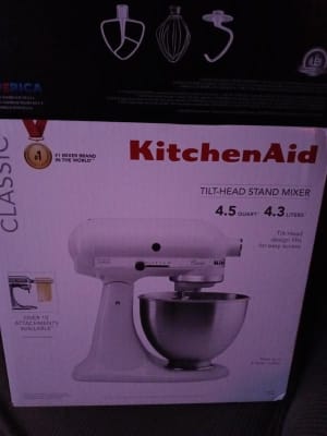 KitchenAid Classic Series 4.5 Quart Tilt-Head Stand Mixer ...