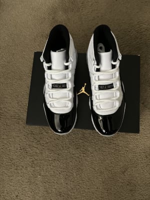 Jordan Air Jordan 11 Retro Gratitude Mens Lifestyle Shoes White Metallic Gol CT8012 170 Shoe Palace