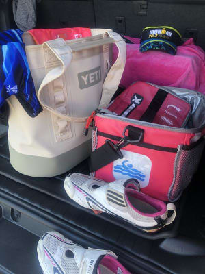 Yeti carryall coral cheap