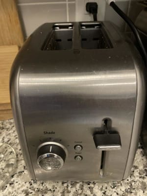 KMT2115SX by KitchenAid - 2-Slice Toaster with manual lift lever