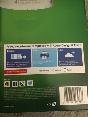 Avery 22806 PRINTTOTHEEDGE SQUARE LABELS 2