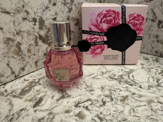Viktor&Rolf - 3.4 oz Flowerbomb Pretty Peony Eau de Parfum | Ulta