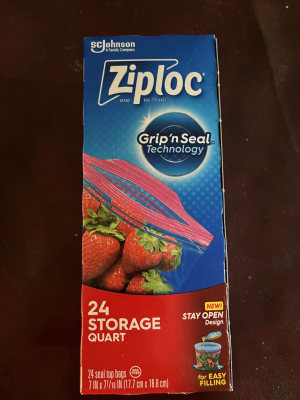 Ziploc Brand Storage Bags with New Stay Open Design, Quart, 48