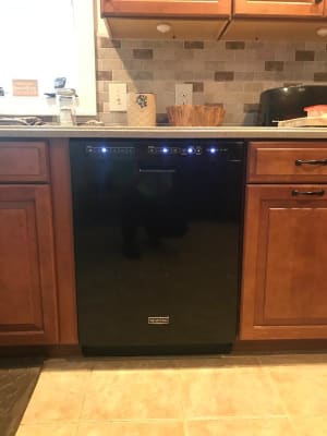 maytag dishwasher mdb4949shb