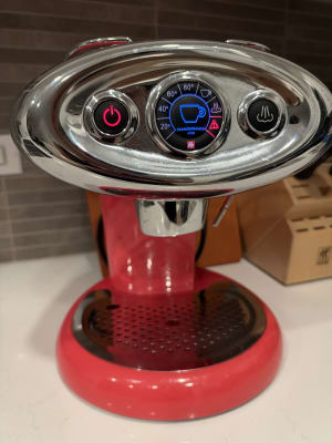 Francis Francis X7.1 Pink Espresso Capsule Machine - illy eShop