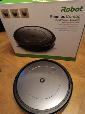Roomba Combo® Robot Vacuum & Mop | iRobot®