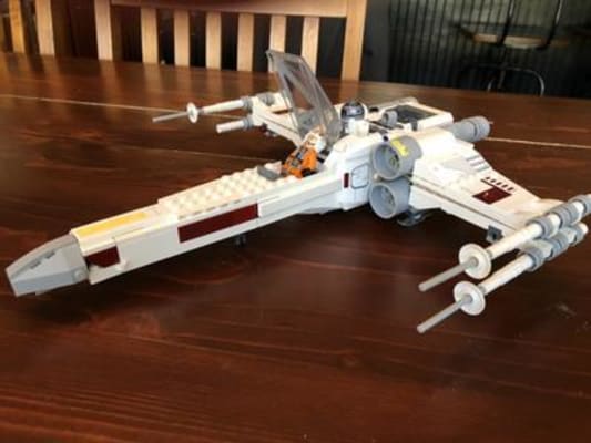 LEGO® Star Wars: Luke Skywalker's X-Wing Fighter, 75301