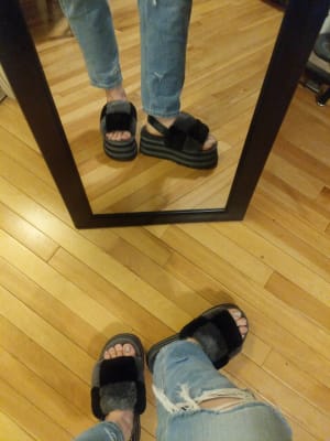 Disco Checker Slide | UGG® Official