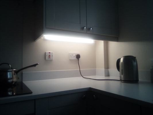 Wickes batten light outlet