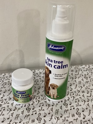 Johnsons tea tree skin calm 2025
