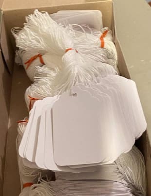 Avery 12201 $24.10 Price Tags, 2-3/4x1-11/16, White, PK1000 ...