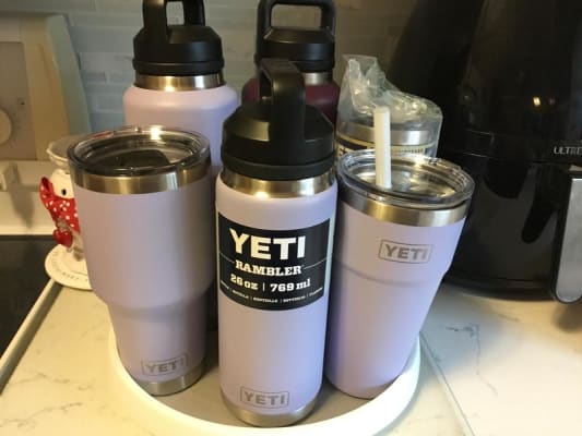 YETI Rambler 64 oz Bottle, Vacuum Insulated, Stainless Steel with Chug Cap,  Offshore Blue