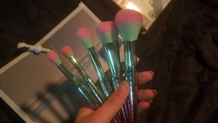 M DA Mythical 6pc Splash Travel Kit M DA Brush