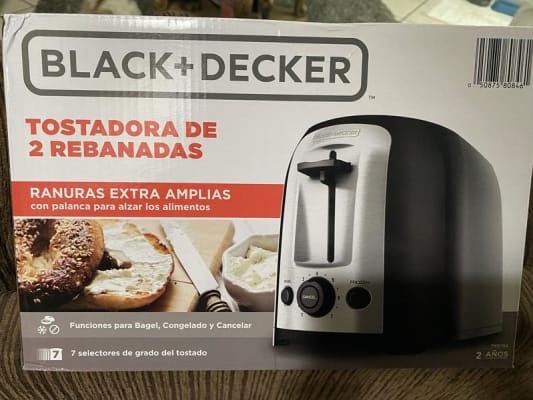 BLACK+DECKER 2-Slice Extra Wide Slot Toaster, Red, Silver, TR1278TRM