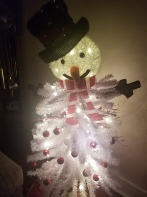 Big lots snowman christmas tree Clearance