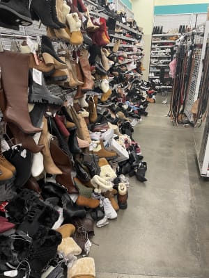 Dd's clothing near me online