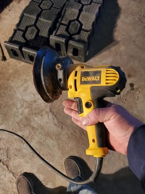 Dewalt dwe6401ds 2025