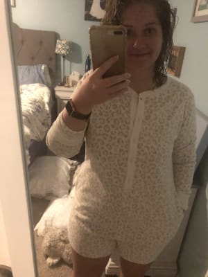 Old navy snow leopard pajamas shop