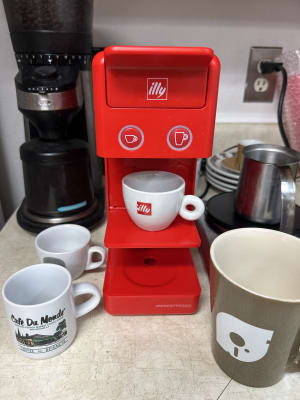 White Iperespresso Machine | Single Serve Coffee Maker | illy