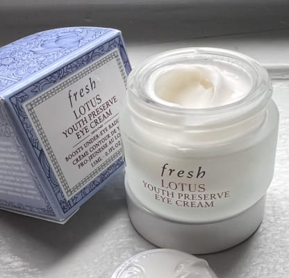 Lotus Youth Preserve Depuffing Eye Cream