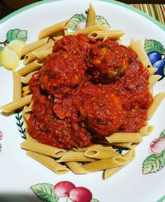 Crushed Tomatoes Chunky Style in Puree with Sweet Basil 28 oz